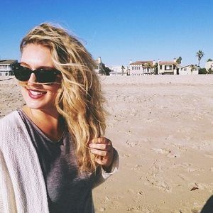 Meet your Posher, Kelly